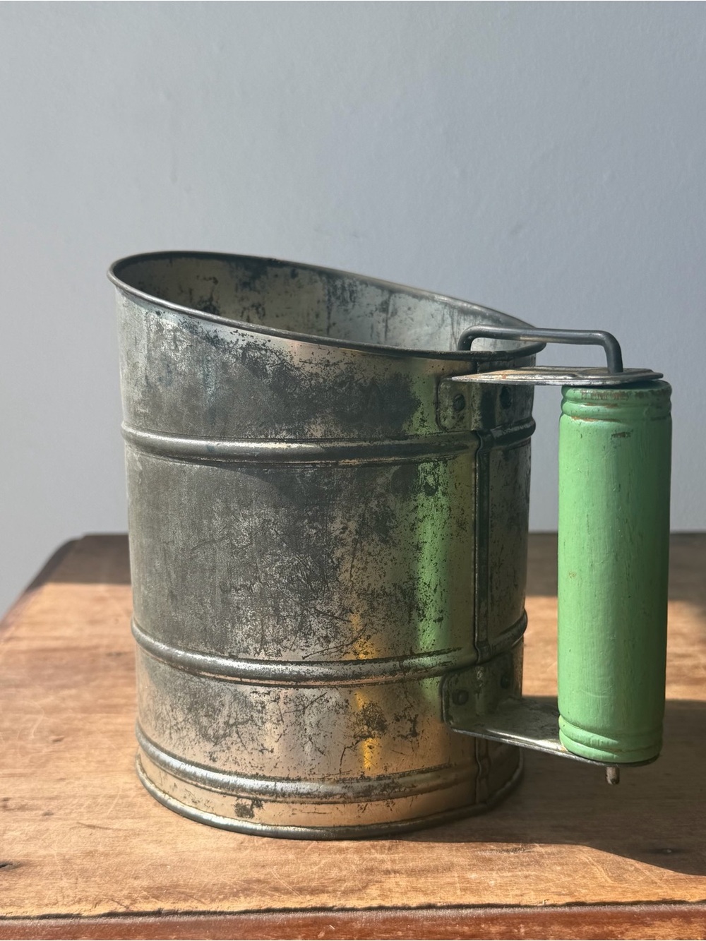 Vintage Style Metal Flour Sifter with Green Handle